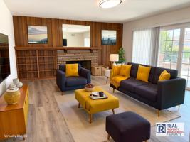 featured image of 2950 E Mesa Dr
