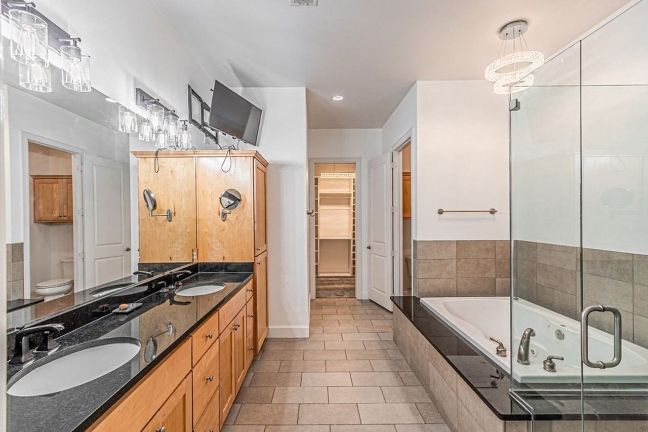 3210 Carlisle St #40 - Photo 4 of 30