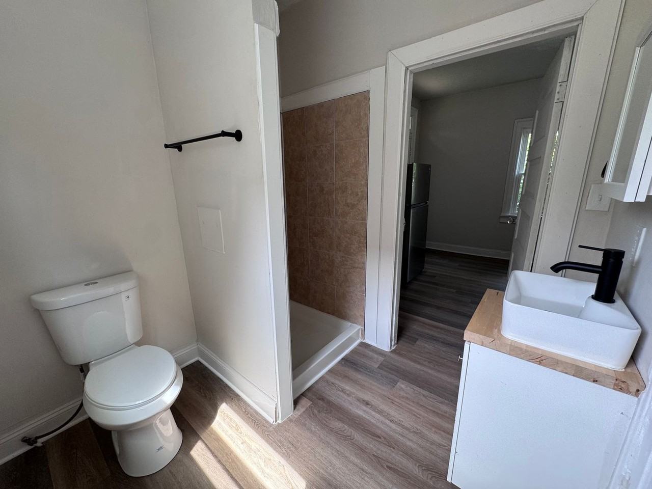 258 Washington St - Photo 6 of 12