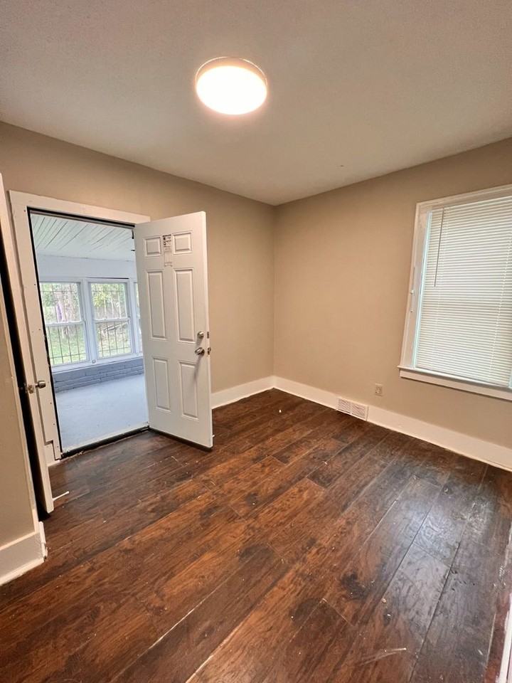14617 Cedargrove St - Photo 2 of 14