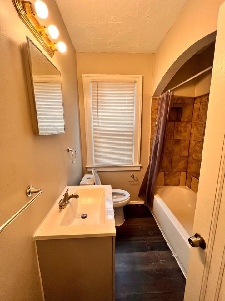 14617 Cedargrove St - Photo 3 of 14