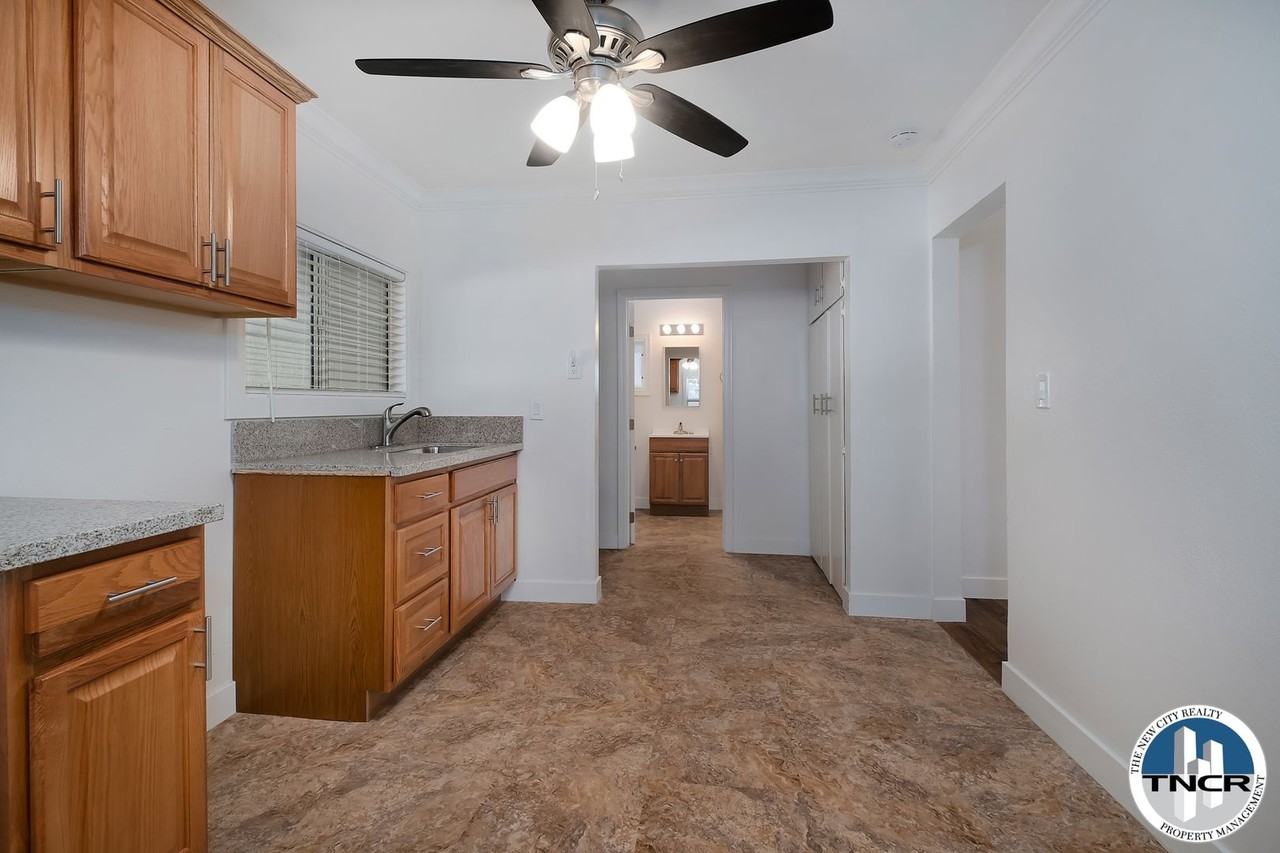 4116 Acacia Ave - Photo 5 of 11