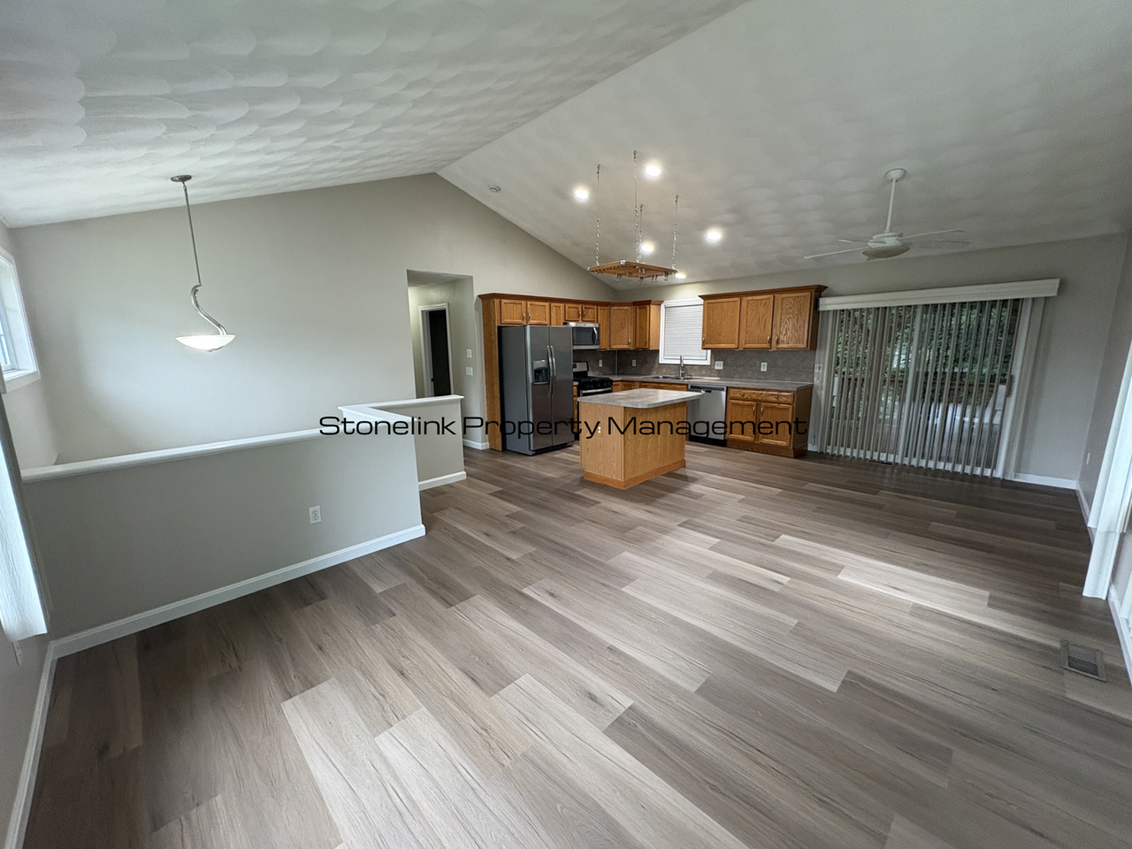 32 Horace St - Photo 5 of 21