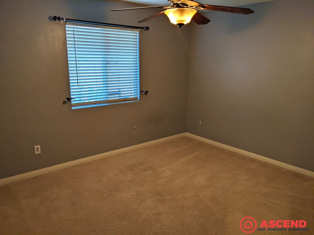 11717 Reagan Rd - Photo 6 of 14
