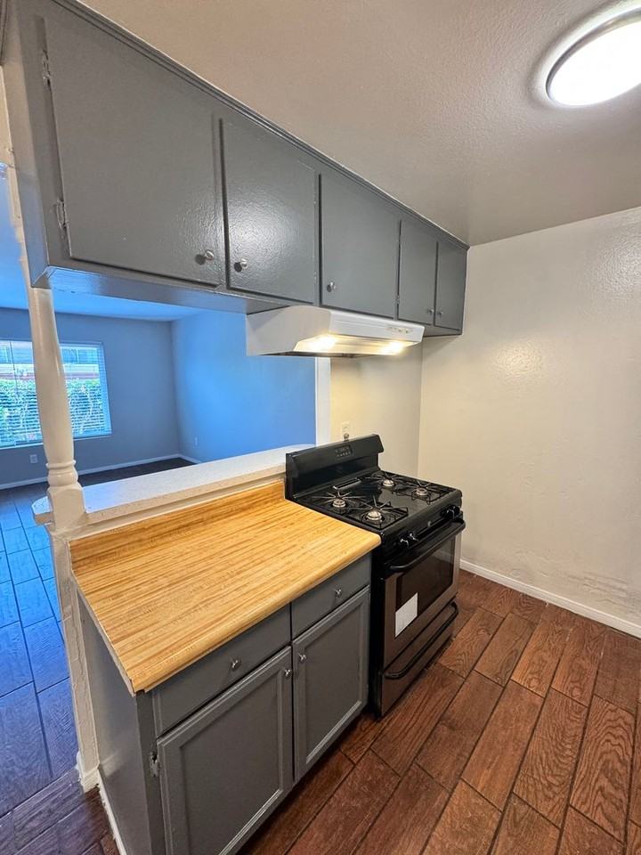 17441 Jacquelyn Ln - Photo 7 of 20