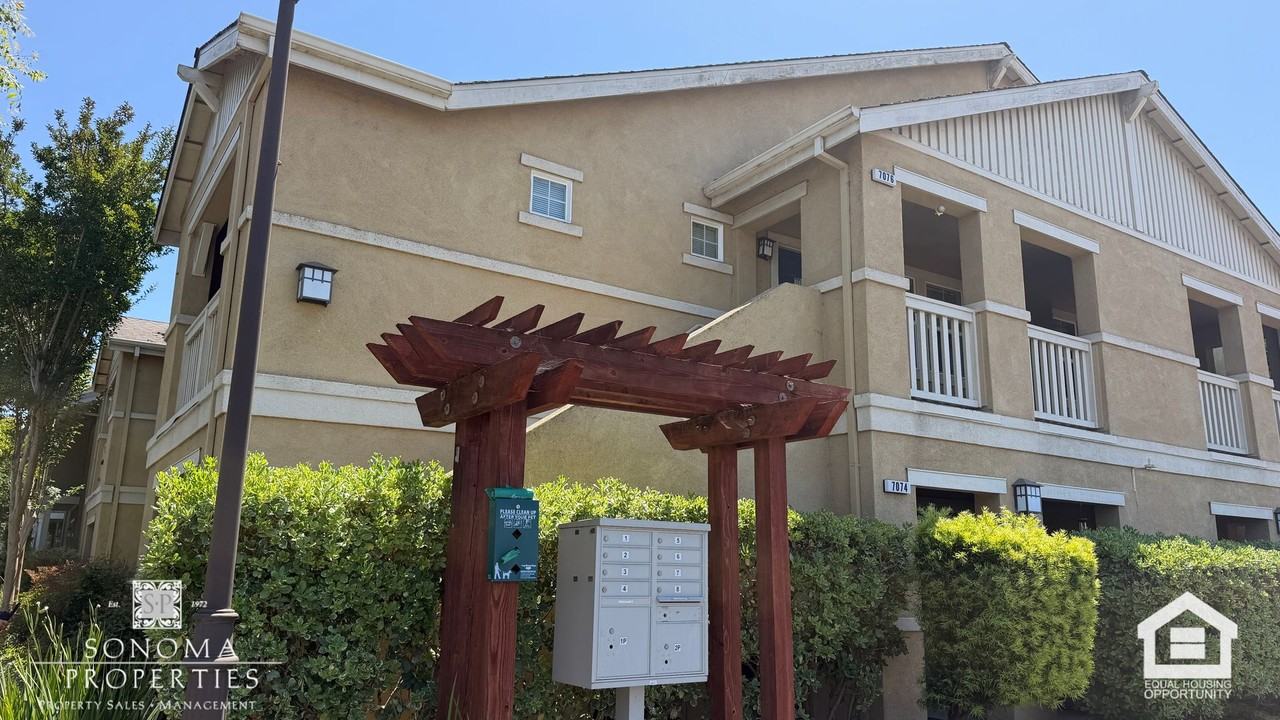 7076 Santero Way - Photo 2 of 12