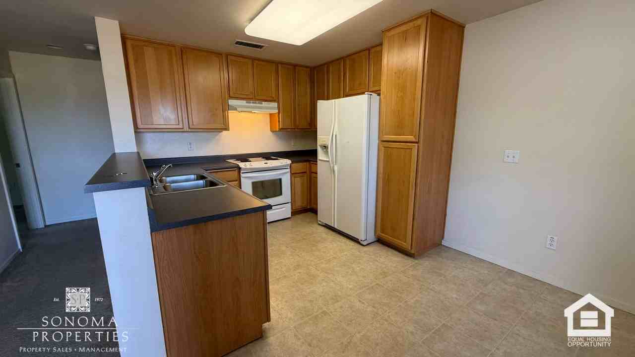 7076 Santero Way - Photo 5 of 12