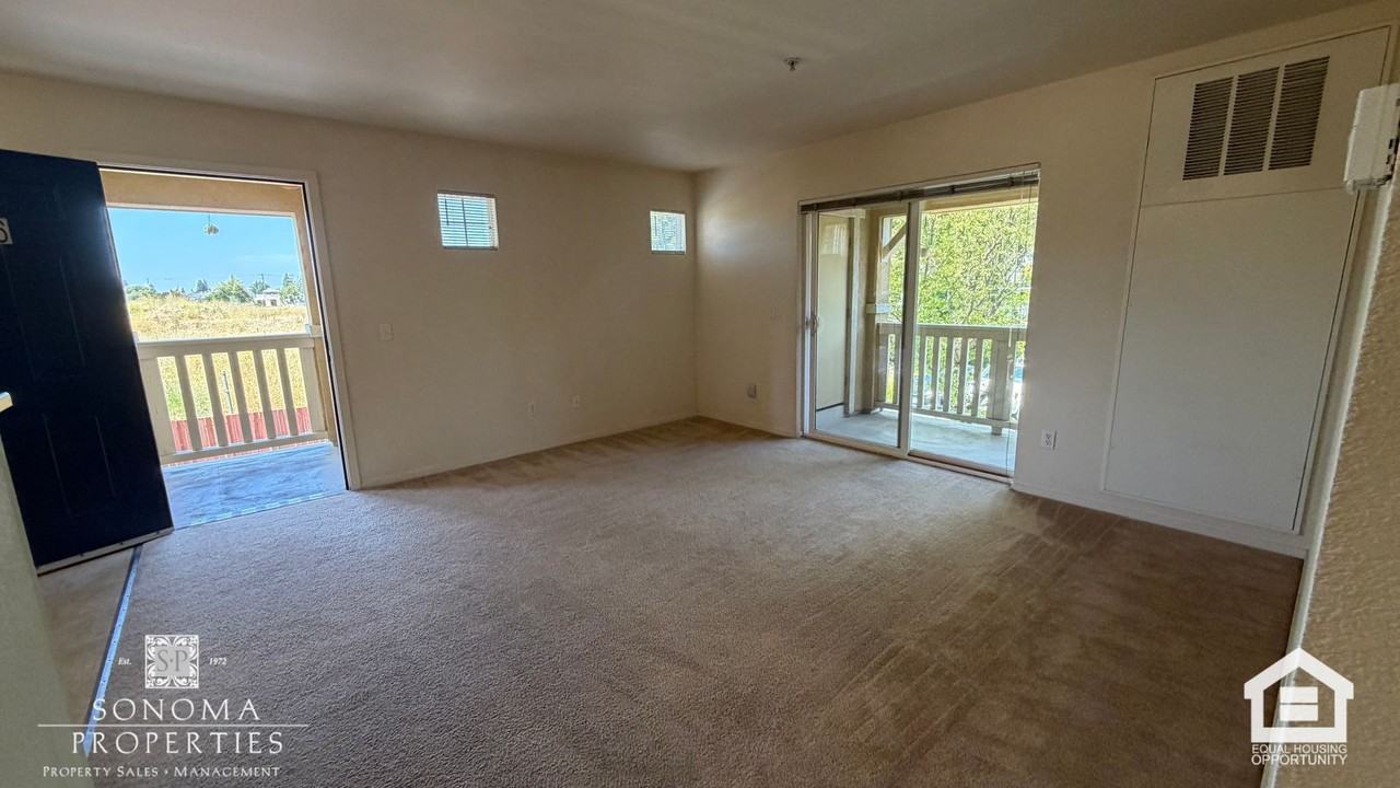 7076 Santero Way - Photo 6 of 12