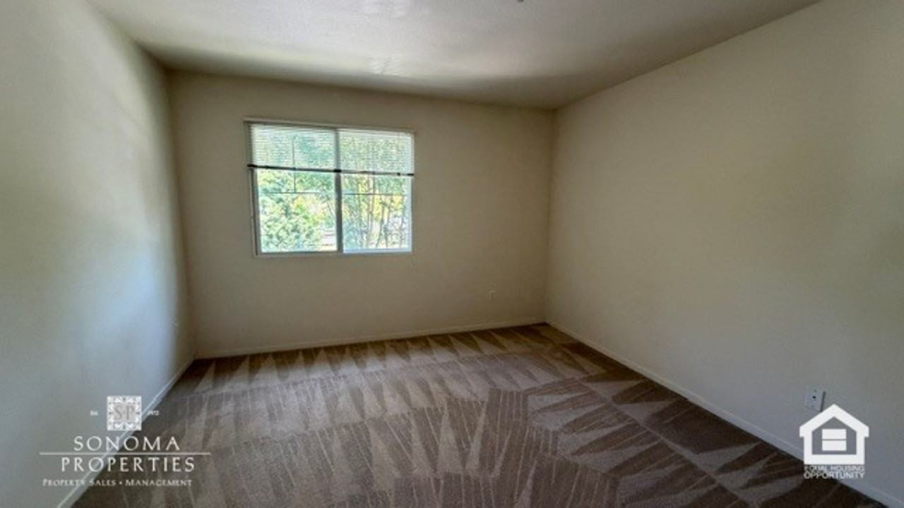 7076 Santero Way - Photo 7 of 12
