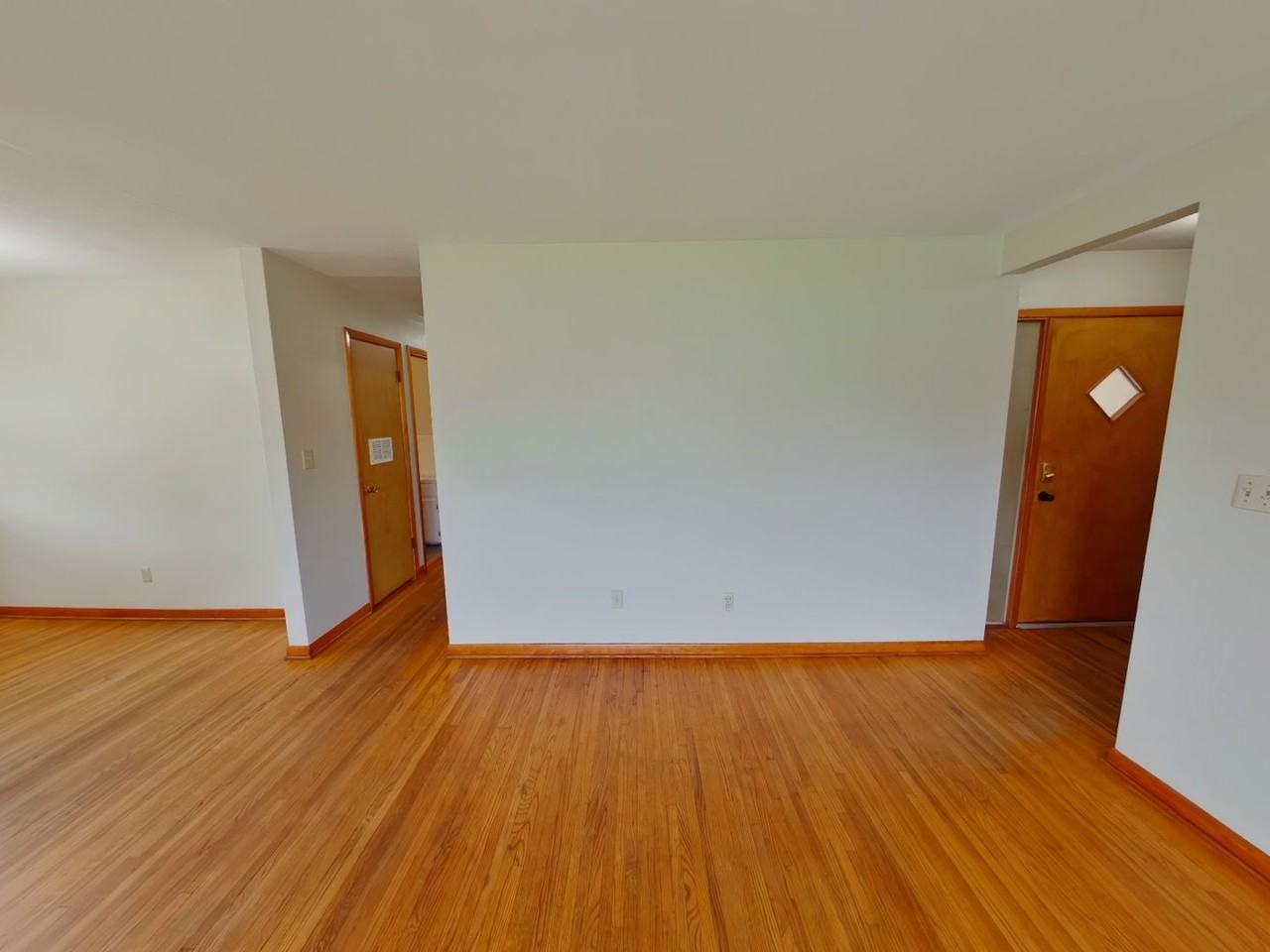 3456 S Everett St - Photo 3 of 13