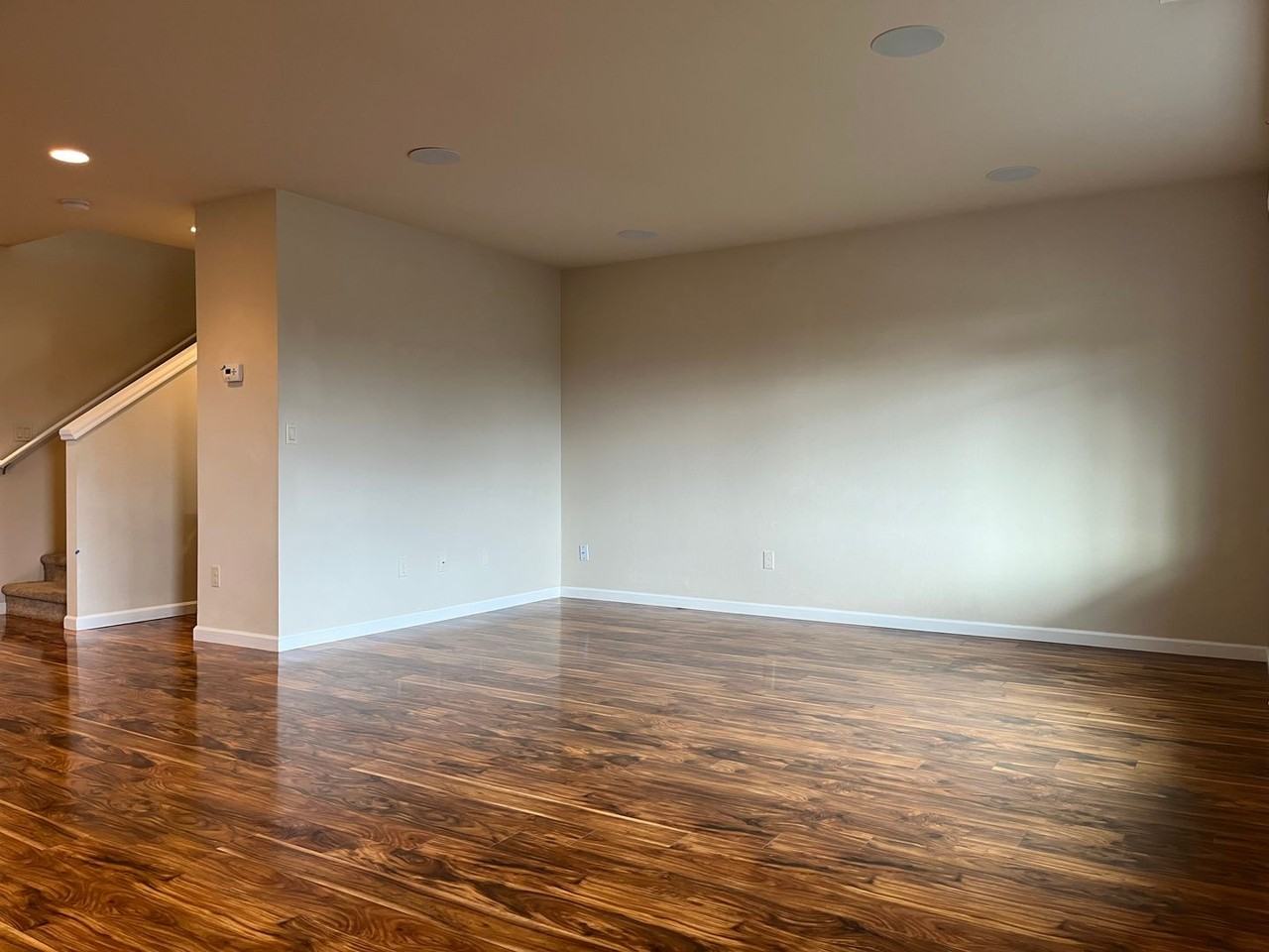 2400 Nw Sunny Ln - Photo 5 of 20