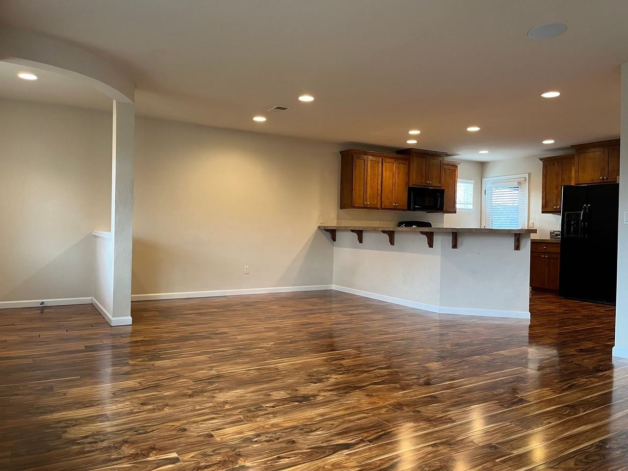 2400 Nw Sunny Ln - Photo 6 of 20