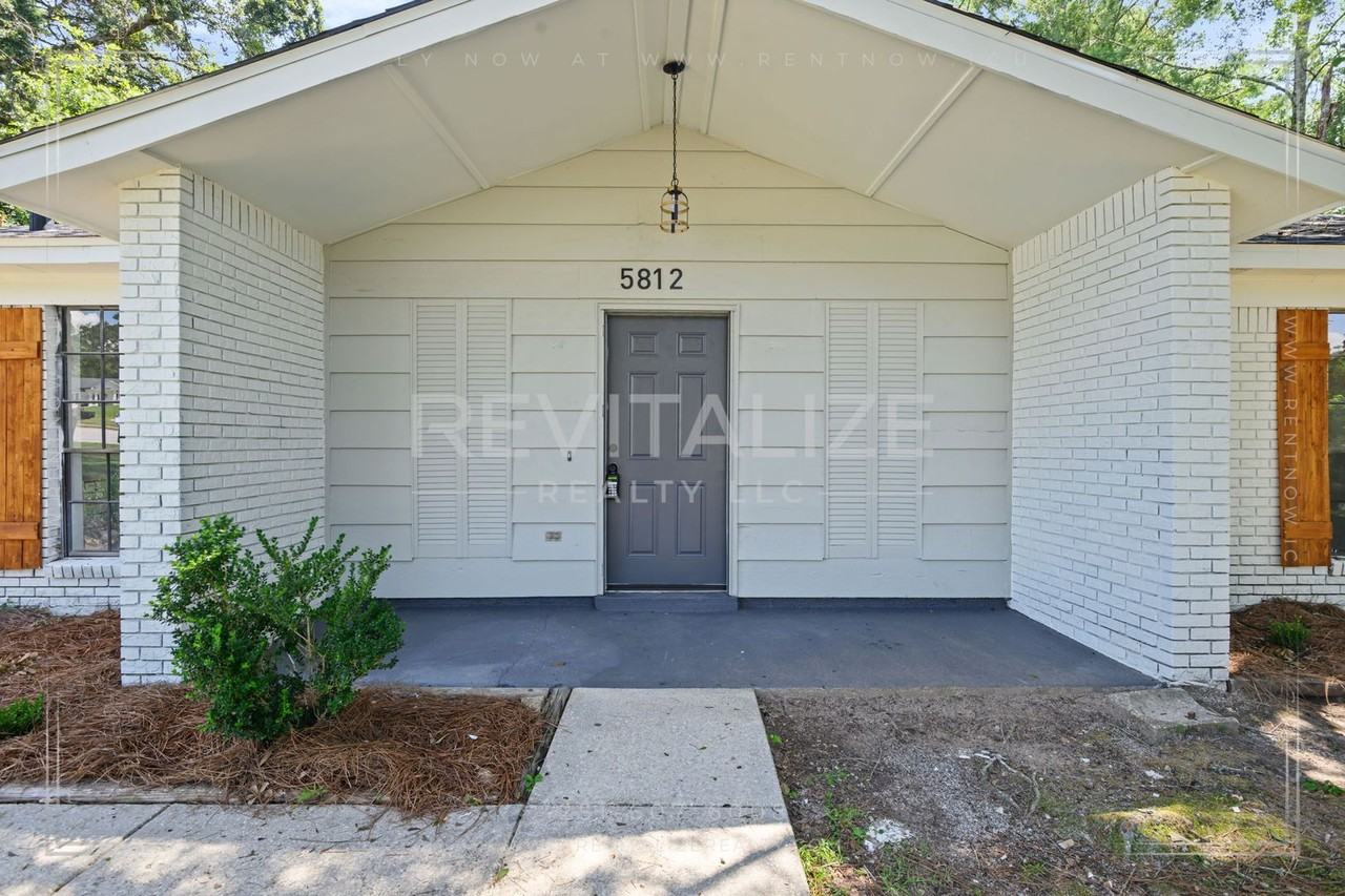 5812 Hanging Moss Ct - Photo 3 of 33