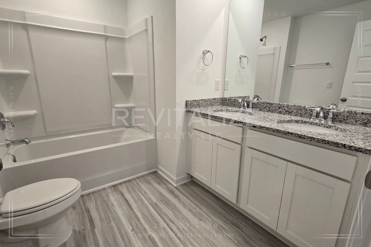 22052 Aleutian Ave - Photo 6 of 26