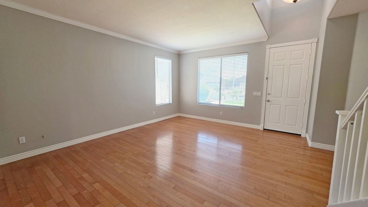 9453 E Natal Ave - Photo 3 of 28