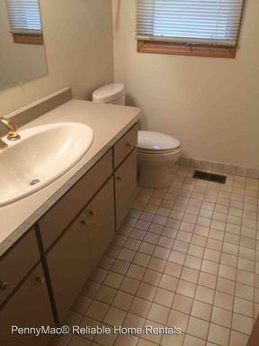 2530 E Creekwood Ct - Photo 2 of 19