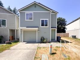 featured image of 2090 Ne Green Glen Ln
