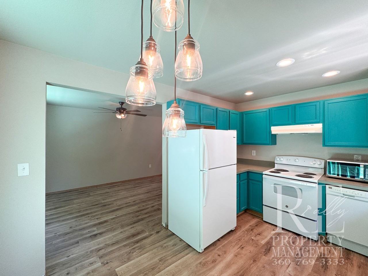 2090 Ne Green Glen Ln - Photo 7 of 22