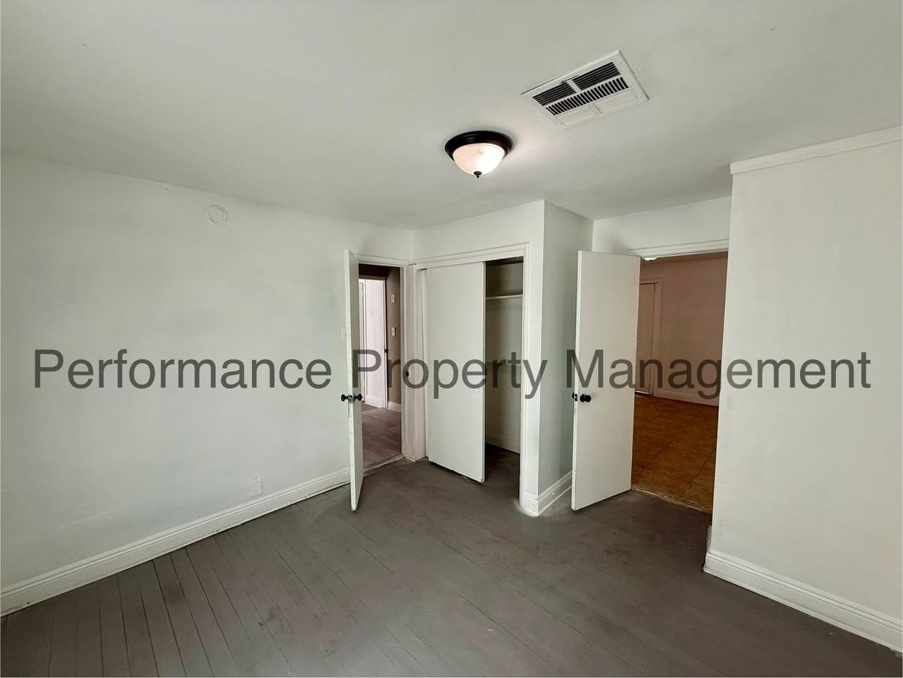 3703 Eucalyptus Dr - Photo 6 of 16