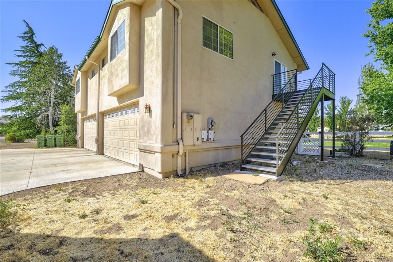 3204 Jack Dr - Photo 4 of 27