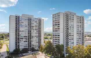 featured image of 450 W 7th St #1001