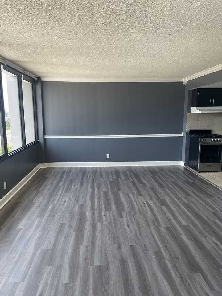 450 W 7th St #1001 - Photo 4 of 22