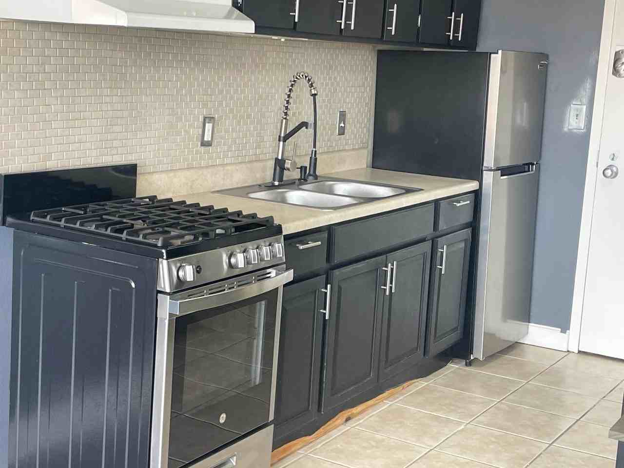 450 W 7th St #1001 - Photo 5 of 22