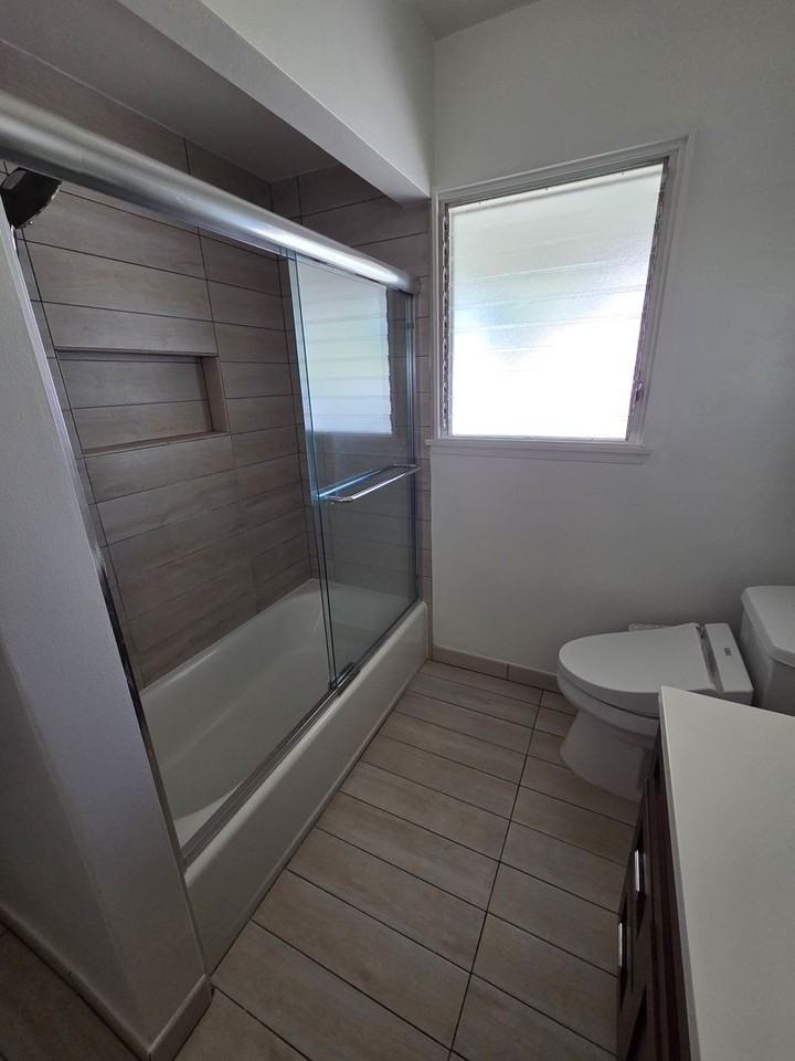 1501 Edris Dr - Photo 3 of 47