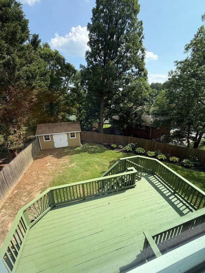 2518 Harmon Rd - Photo 6 of 10