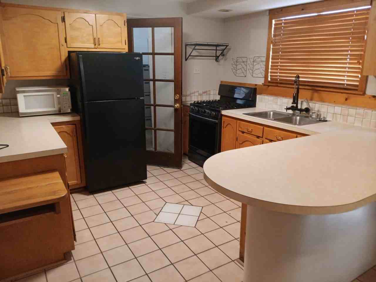 3308 La Veta Dr Ne - Photo 4 of 14