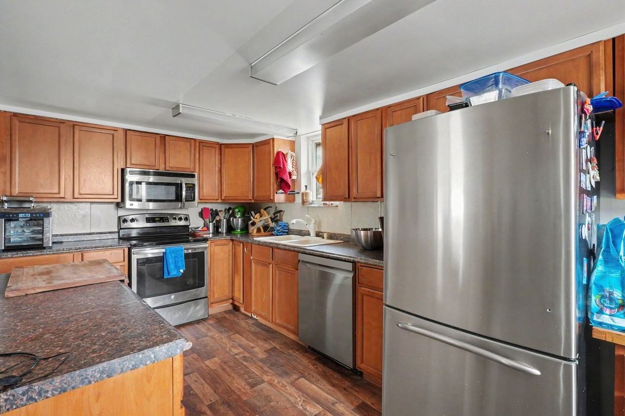 605 S Harlan St - Photo 6 of 21