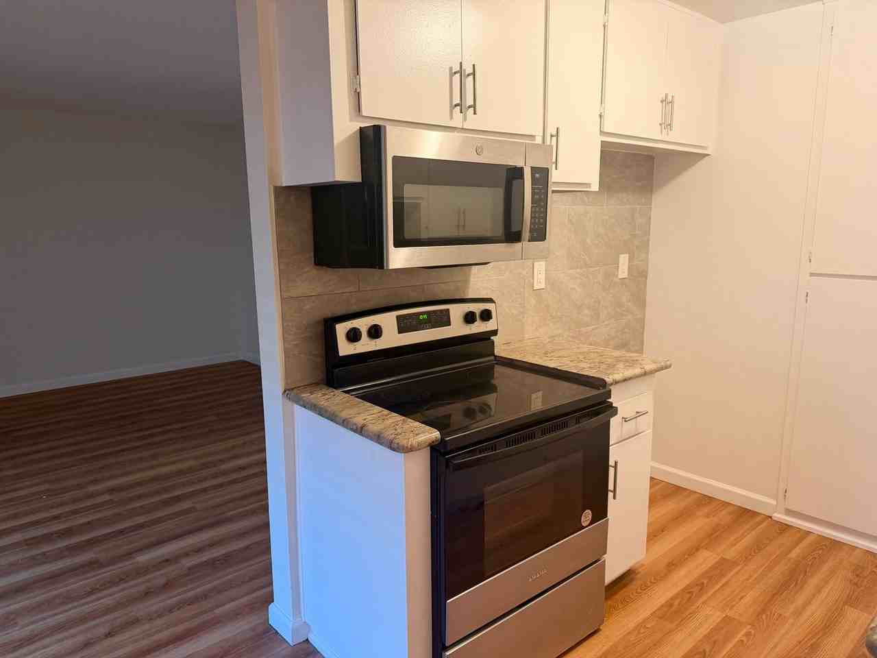 The Appleton Apartments - Photo 5 of 28