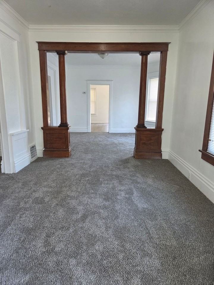 1810 N New York Ave - Photo 3 of 5