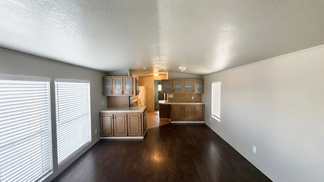 414 S 22nd Ave - Photo 3 of 12