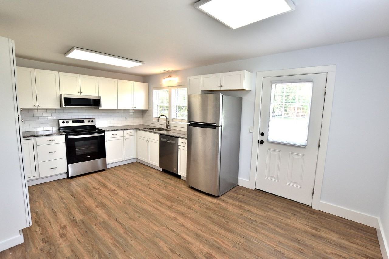 3630 Loop Rd - Photo 5 of 13