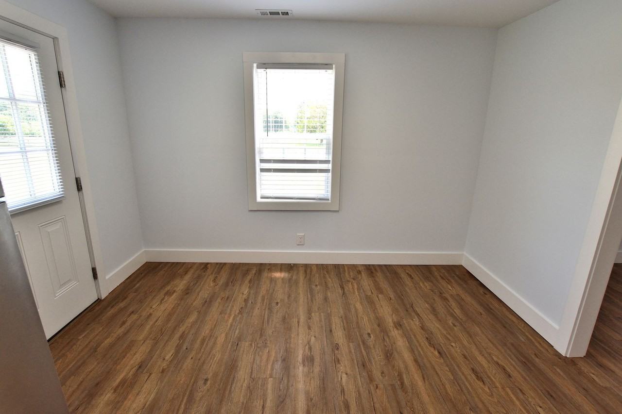 3630 Loop Rd - Photo 7 of 13