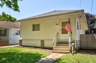 1701 N Charles St - Photo 1 of 1
