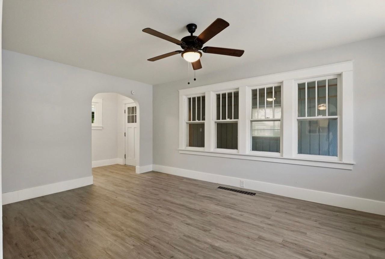 1701 N Charles St - Photo 4 of 17