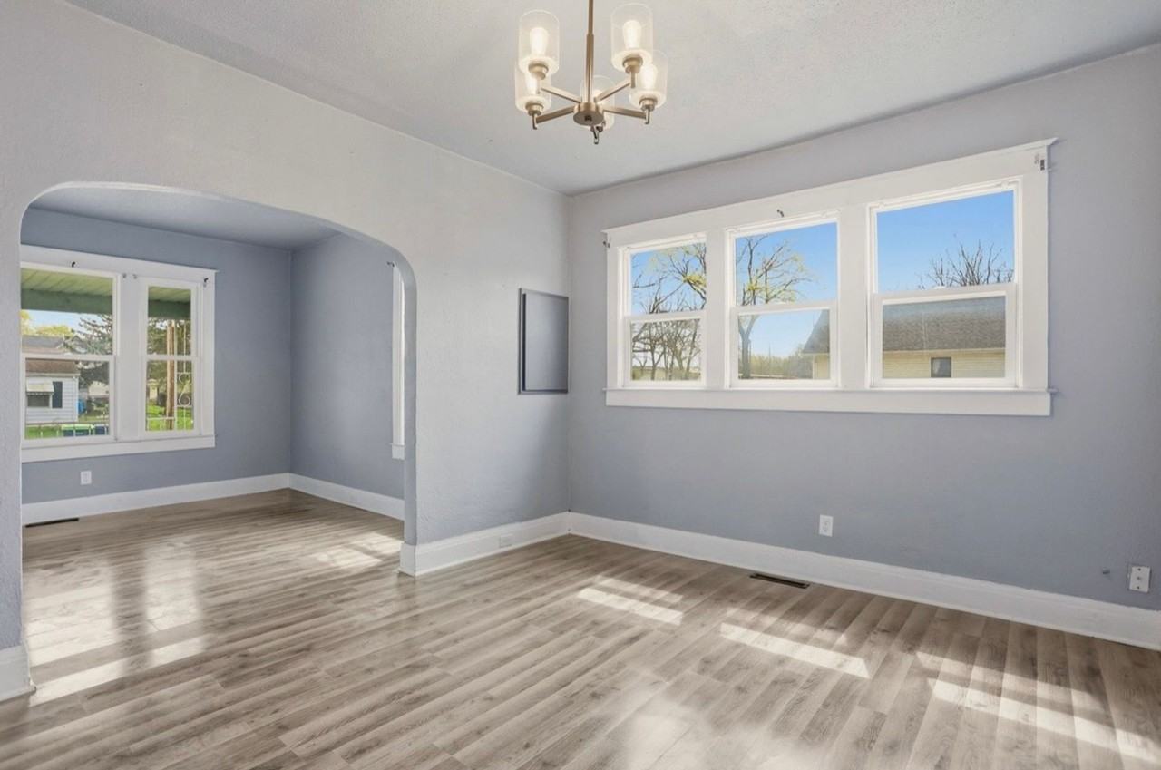 2875 Schaefer St - Photo 5 of 17