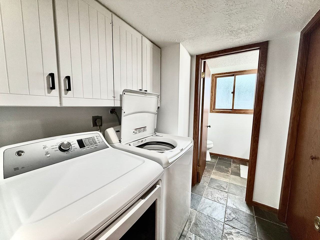 8730 Silver Spur Rd - Photo 4 of 50