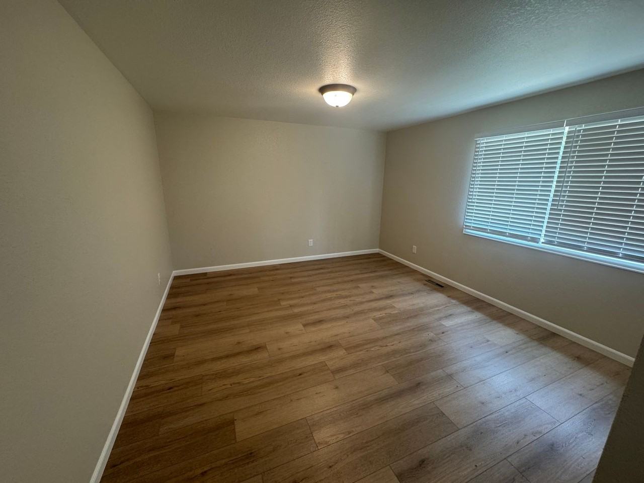 3400 Riva Ridge Dr - Photo 5 of 14
