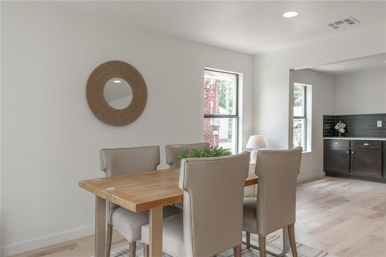 2213 Ne 18th St - Photo 4 of 37
