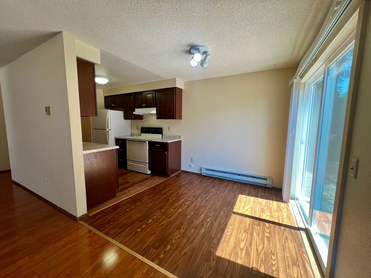 9306B White Top Ave Ne - Photo 6 of 19