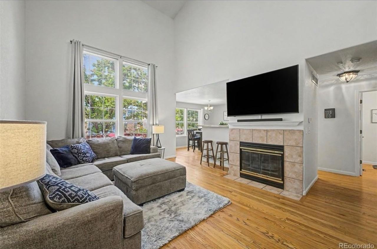 13056 Harrison Dr - Photo 6 of 35