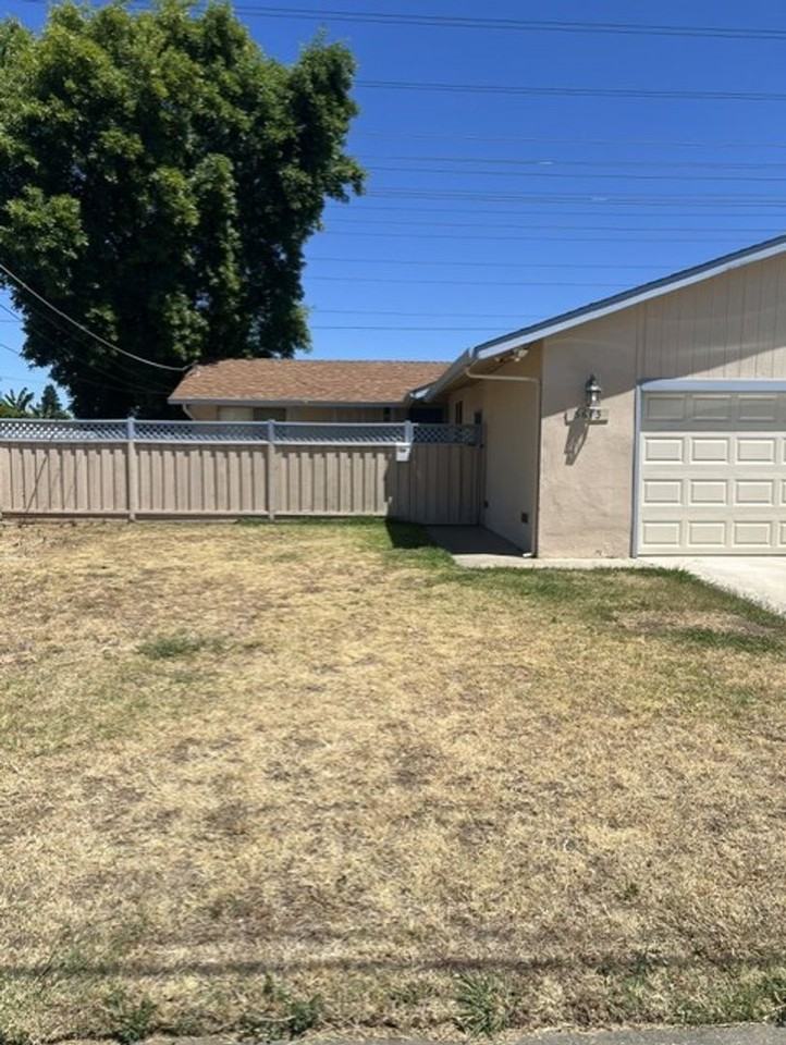 5613 50th Ave - Photo 4 of 12