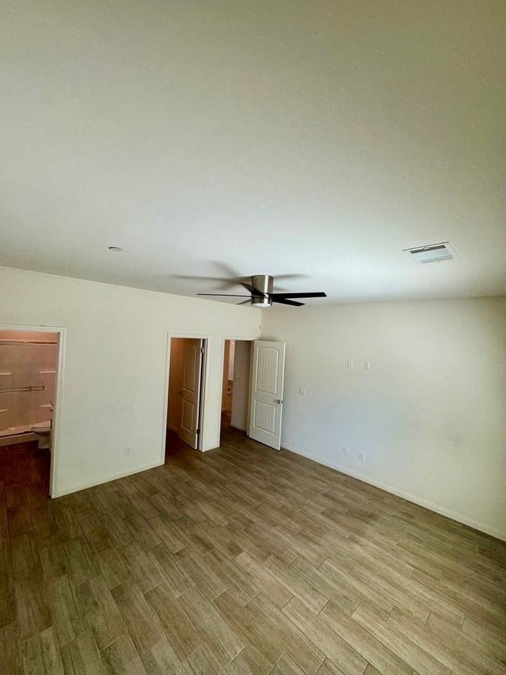 3924 Majorca Ct - Photo 6 of 18