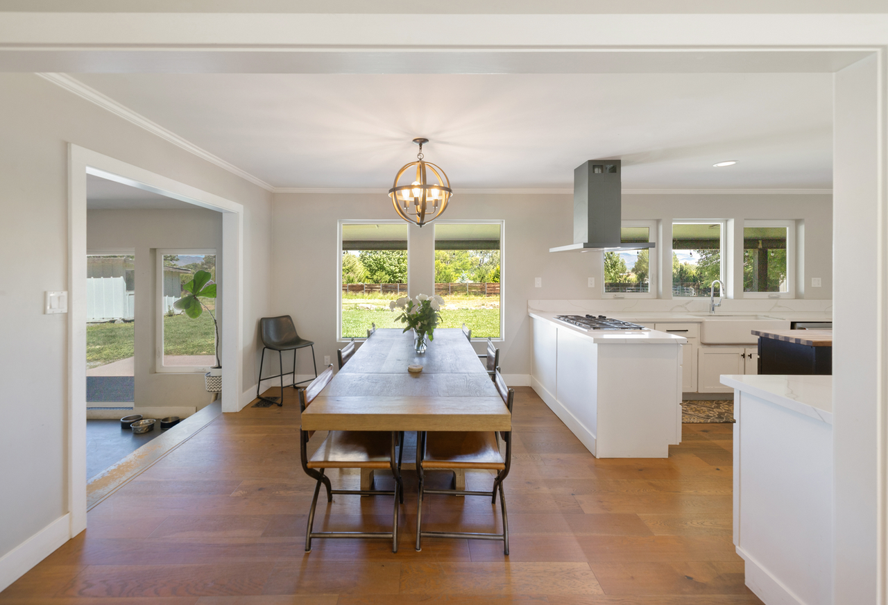 2241 Pioneer Trl - Photo 7 of 29