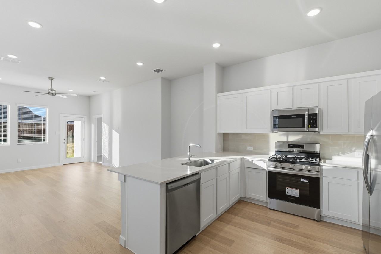 3912 Sandstone Dr #1 - Photo 6 of 27