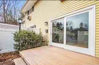 10 Massaco Street, Unit Q - Photo 4 of 32