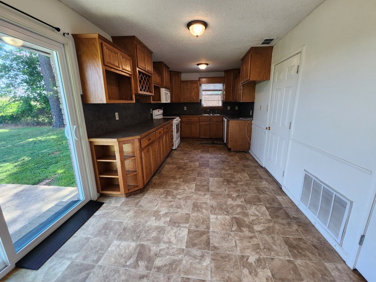 13423 State Highway 3w Ct #1 - Photo 4 of 19